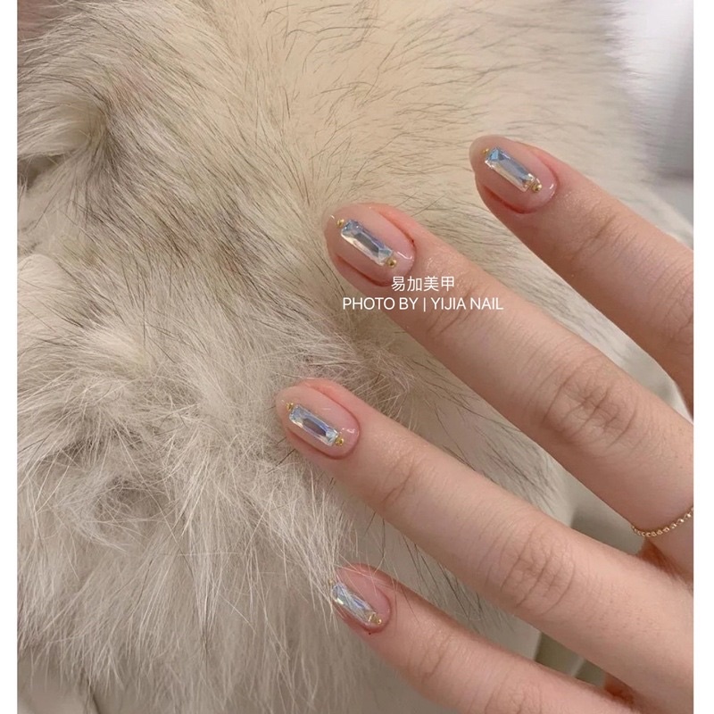 Đá kiểu vuông - chữ nhật có 3 màu