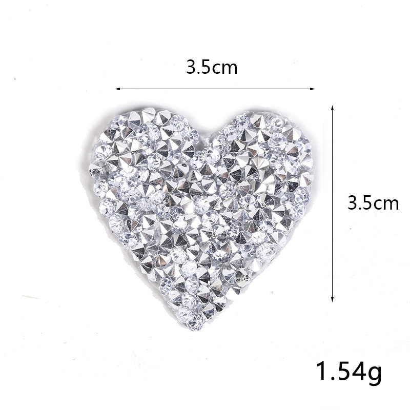 Miếng dán trang trí áo hình trái tim đính đá thời trang