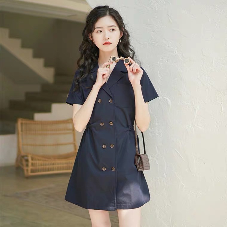 D69 - Đầm  Bigsize vest cài nút