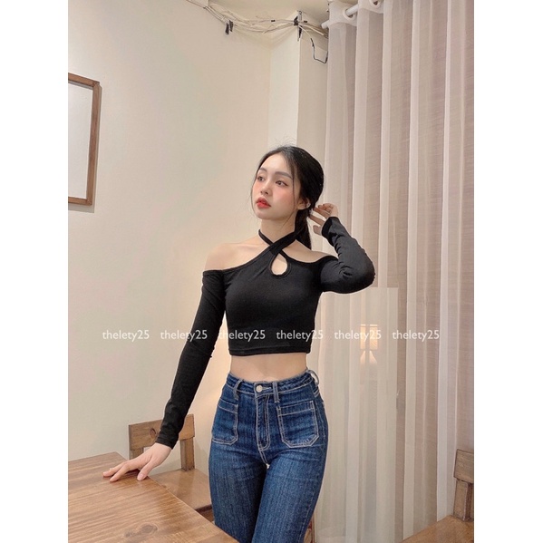 Áo Croptop Chéo Cổ Tay Dài - THELETY.25