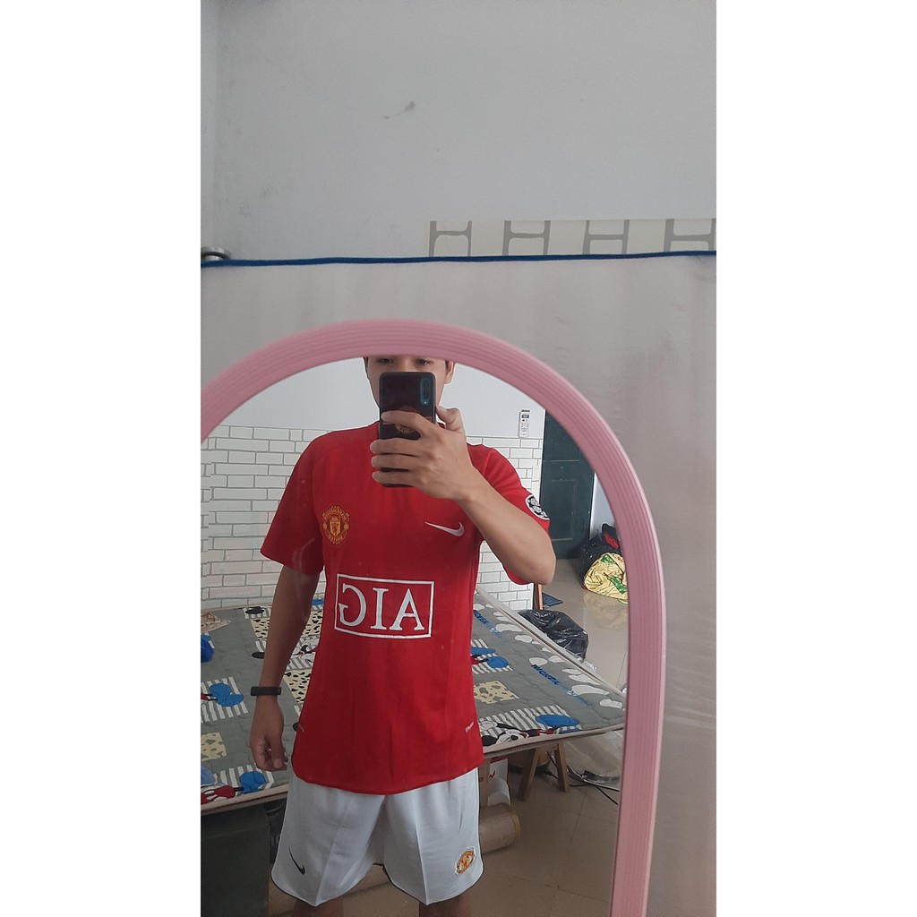 Bộ quần áo bóng đá MU mùa 2008 huyền thoại