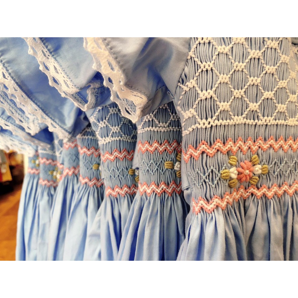 Váy smock xanh cổ trắng tay sen