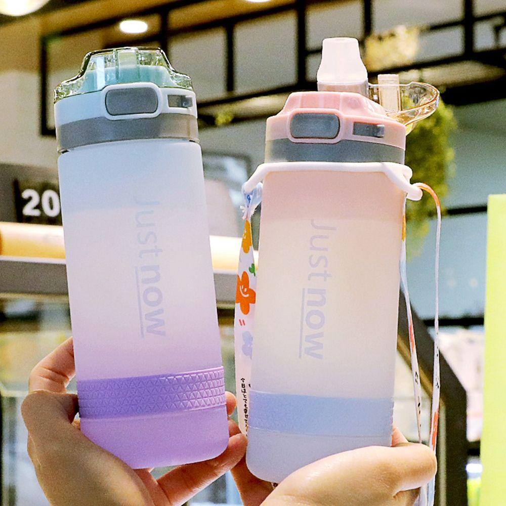 Bình Nước Bằng Nhựa BPA Thân Thiện Với Môi Trường Màu Gradient Dễ Thương Kèm Ống Hút Thời Trang