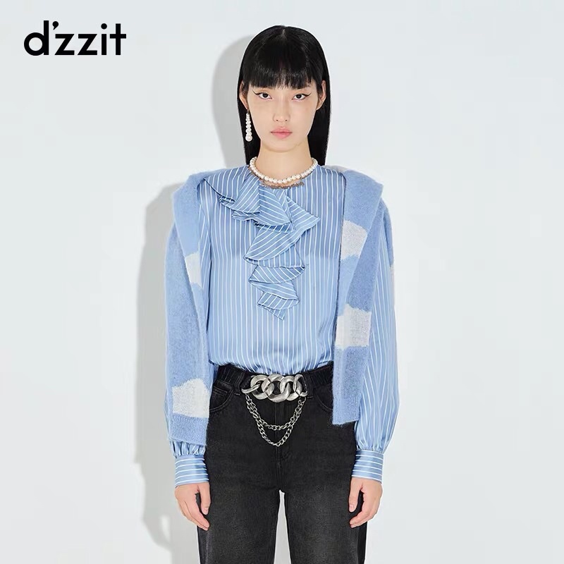Áo sơ mi xanh Dzzit