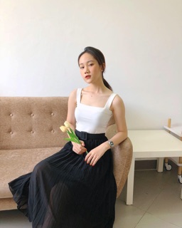 Áo hai dây bản to