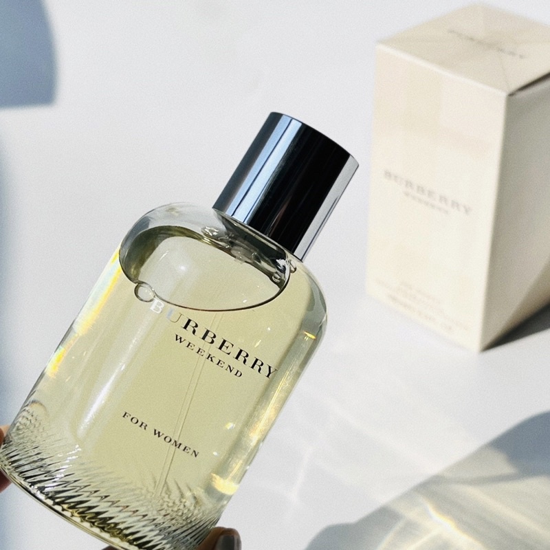 Nước hoa Nữ Burberry Weekend Her/ BBR Weekend for Women EDP 100ml Nữ tính, Thanh lịch, Gợi cảm