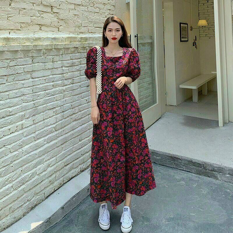 ĐẦM XOÈ HOA TAY PHỒNG CỔ VUÔNG DUYÊN DÁNG