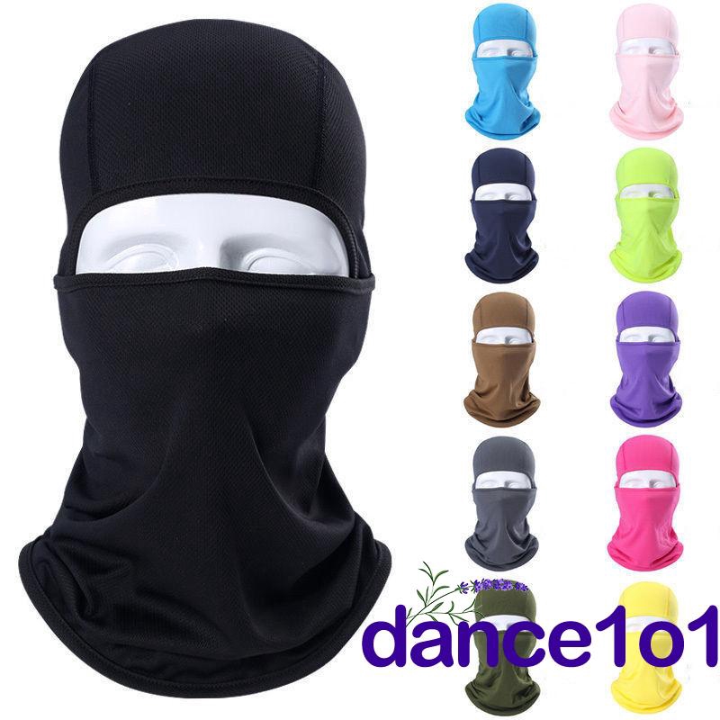 Khẩu trang trùm kín mặt dùng cho các hoạt động ngoài trời tiện dụng