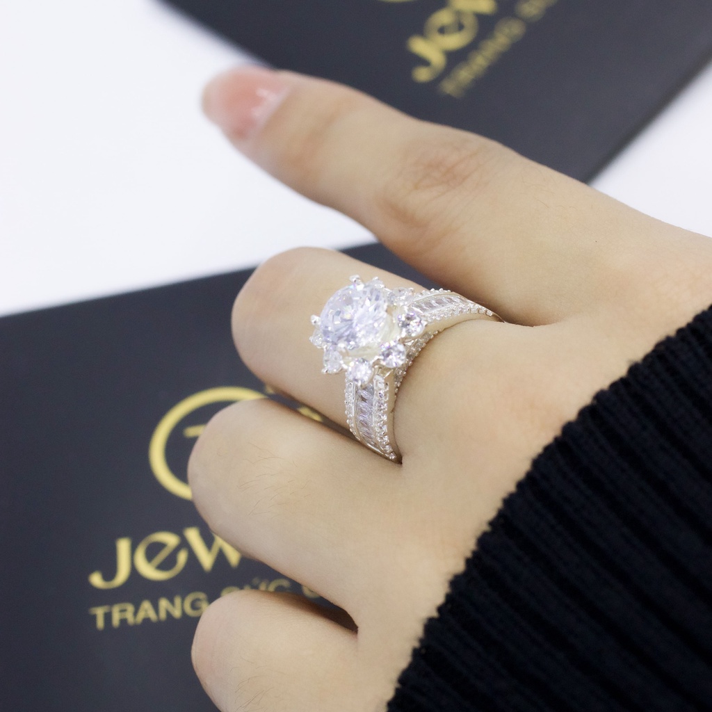 Nhẫn Bạc Nữ Đính Đá Nhô Hoa Sen sang trọng s925 T&amp;T Jewelry NN040