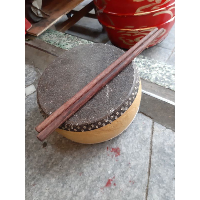 Trống hát văn mít tang liền
