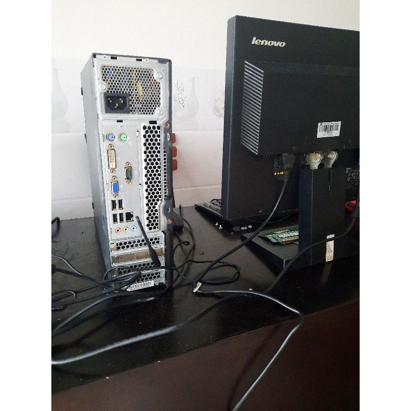 Máy tính bàn Lenovo giá rẻ | BigBuy360 - bigbuy360.vn