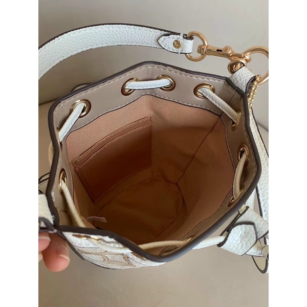 TÚI COACH DEMPSEY BUCKET MINI C8322