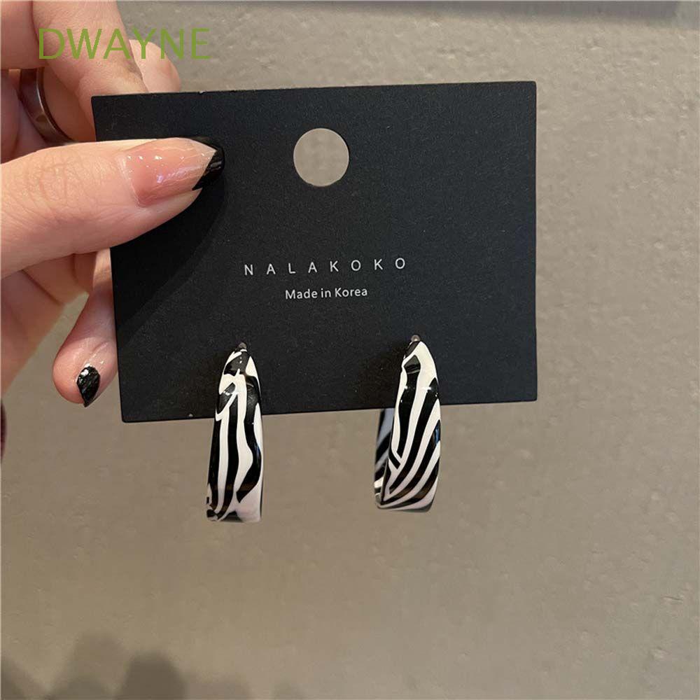 Bông Tai Acrylic Hình Chữ C Họa Tiết Kẻ Sọc Phong Cách Hàn Quốc