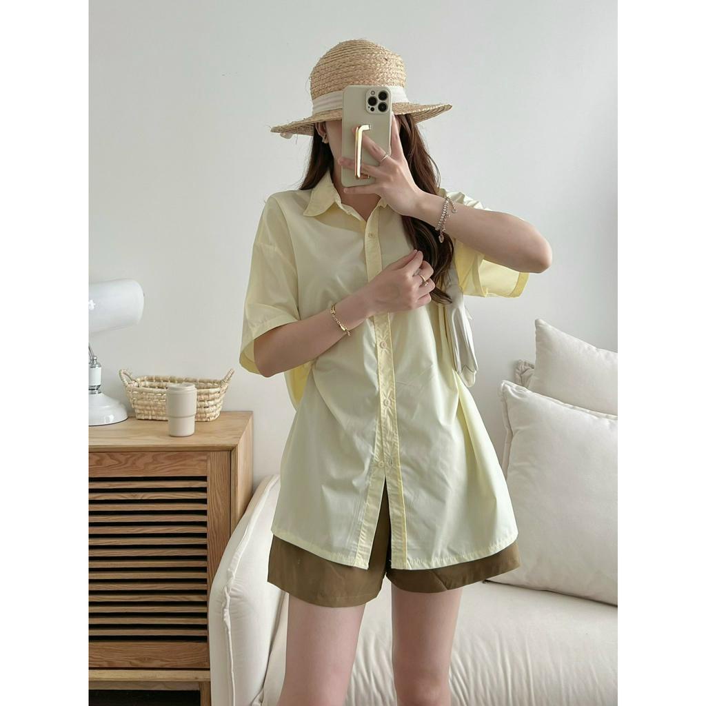 Áo sơ mi nữ tay ngắn form rộng form rộng xẻ vạt khuy sườn, áo sơ mi nữ cộc tay xẻ tà nút sườn form rộng Ulzzang