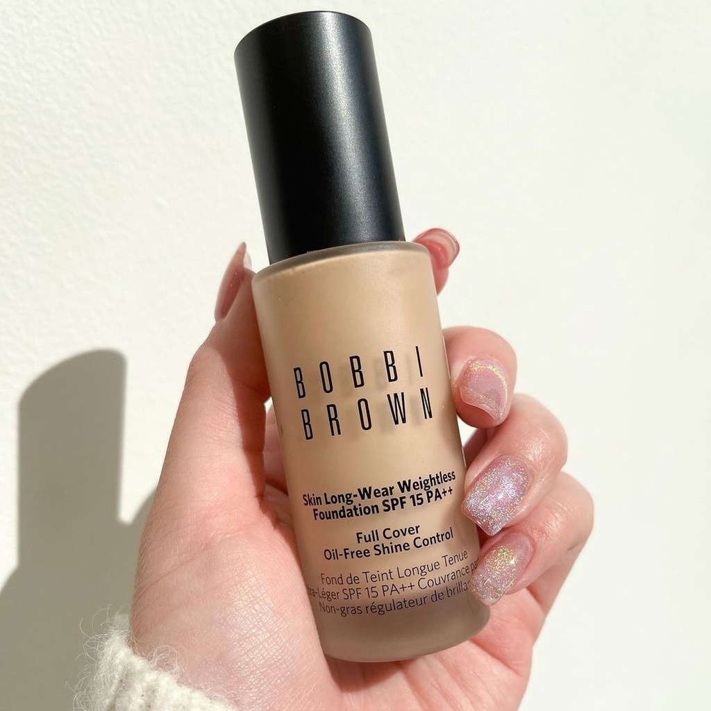 Kem Nền Kiềm Dầu Lâu Trôi Bobbi Brown Skin Long-Wear Weightless Foundation SPF 15 PA++ 30ml Chính Hãng
