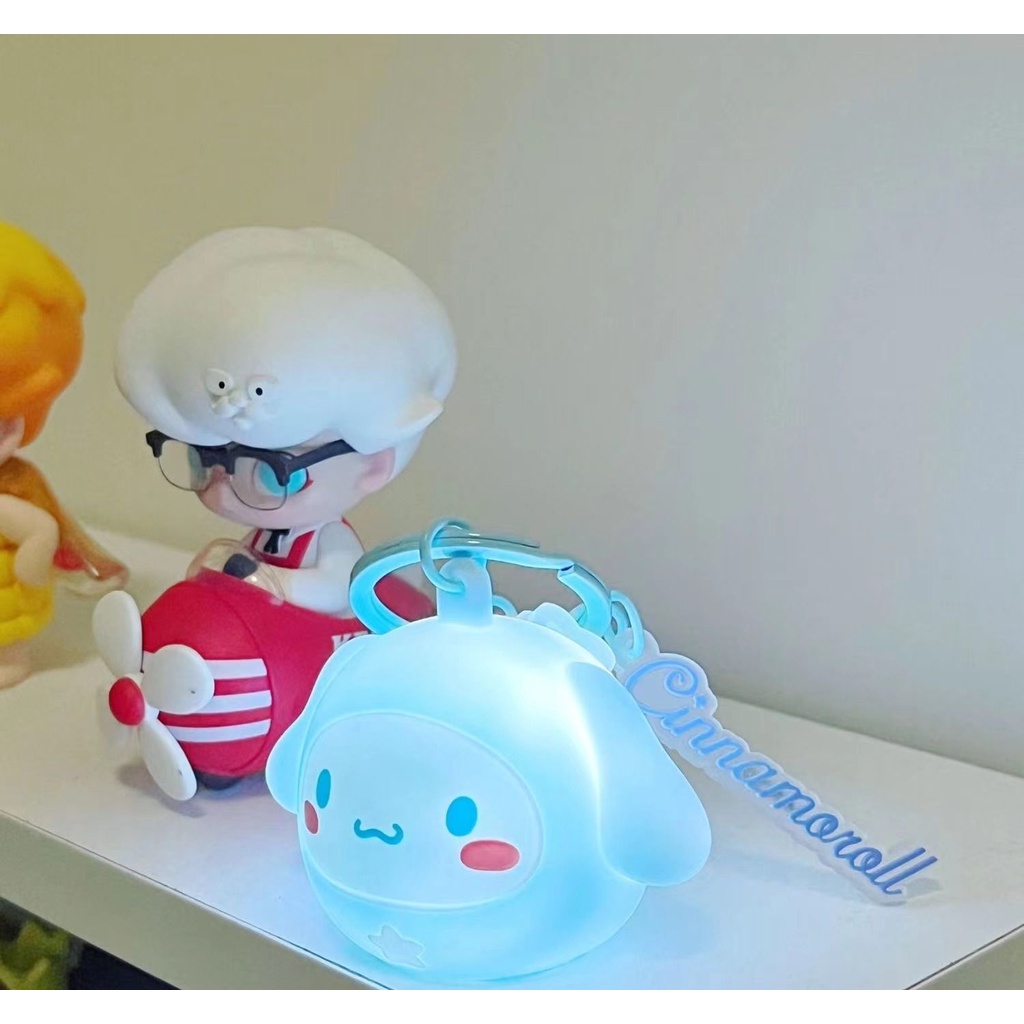 Móc Khóa Dạ Quang Hình Kuromi Sanrio