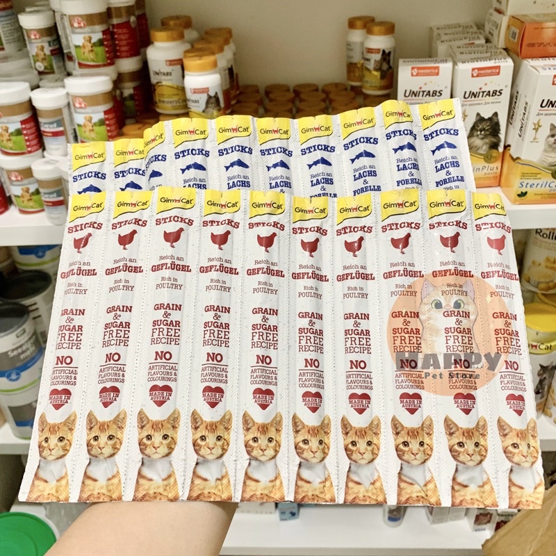 GẬY SNACK GIMCAT STICKS CHO MÈO 2 VỊ NHẬP ĐỨC SIÊU NGON