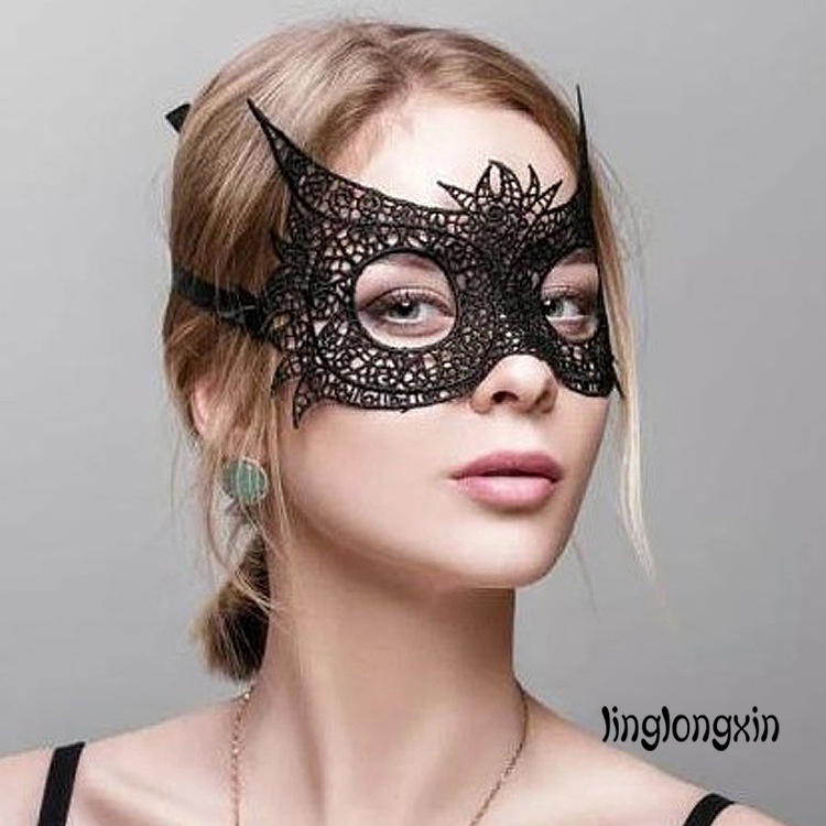 Mặt nạ dạ hội hoá trang độc đáo