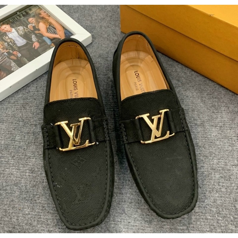 Giầy lười dáng moca có hoạ tiết logo LV thời trang nam, Giầy sục nam phong cách hàn quốc btshop từ 38 đến 42