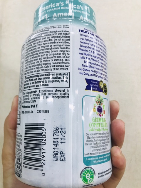 Kẹo dẻo Vitafusion Gorgeous Hair, Skin & Nails Multivitamin | BigBuy360 - bigbuy360.vn