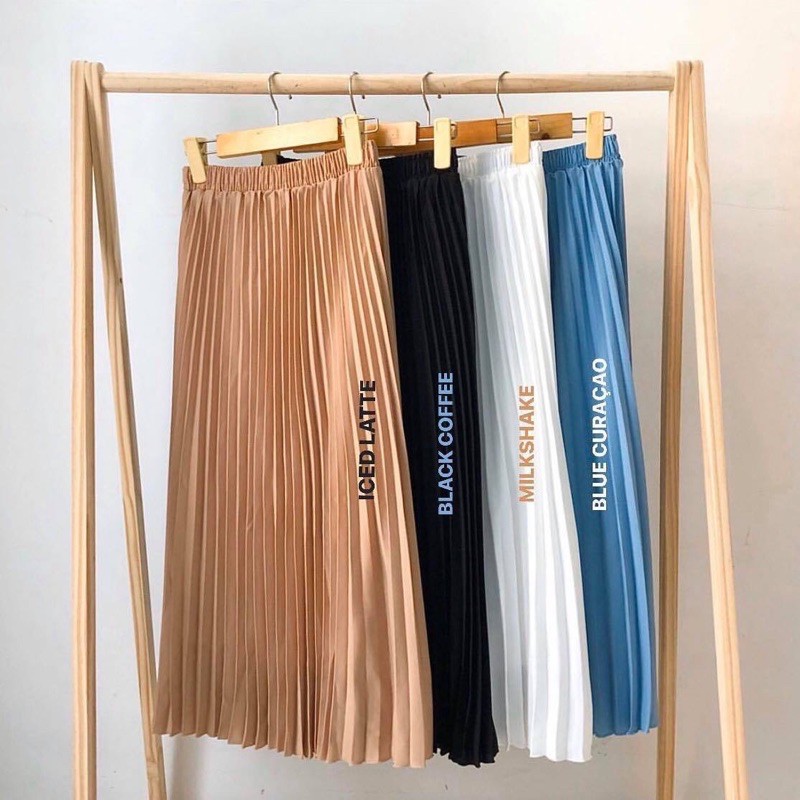JANET STUDIO • Chân váy xếp ly dài
