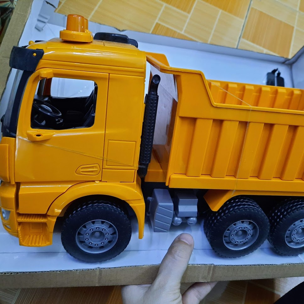 Xe ô tô tải chở hàng đồ chơi cho trẻ em màu VÀNG Mô hình xe công trình cỡ lớn bằng nhựa cao cấp