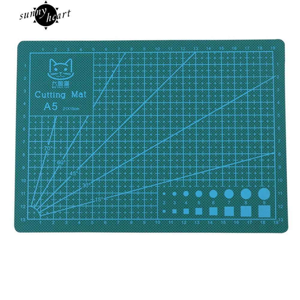 Thảm Cắt Đa Năng 21Cmx15Cm Bằng Nhựa Pvc Cao Cấp