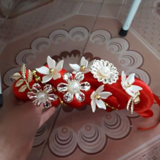 Mấn xoắn đơm hoa