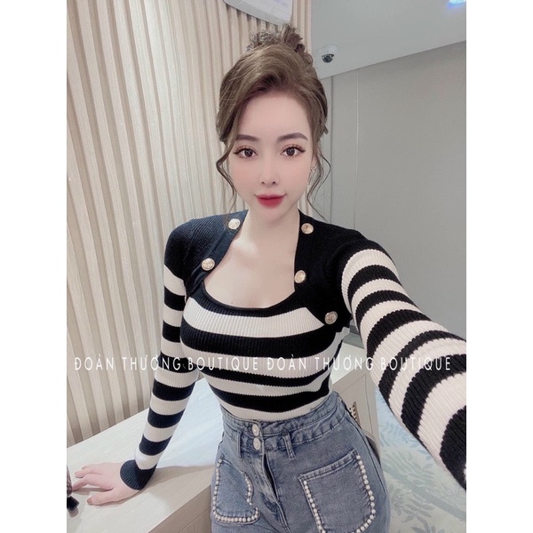 áo len cổ vuông khuy 3 màu cho nữ
