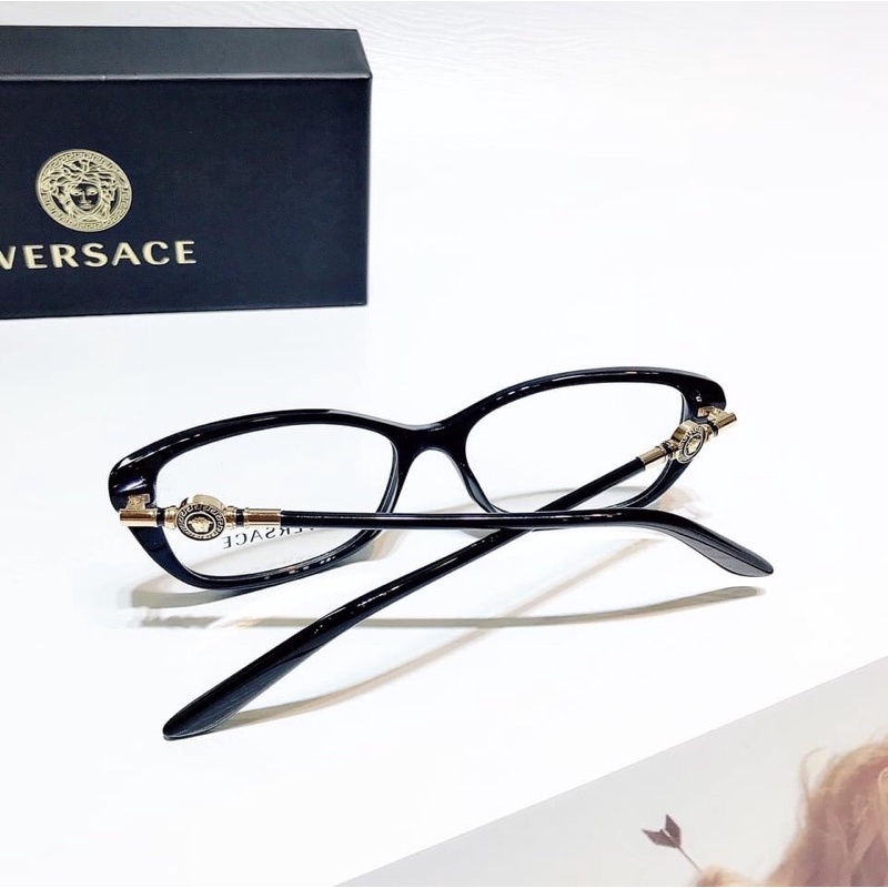 Gọng cận xinh chuẩn đét | BigBuy360 - bigbuy360.vn