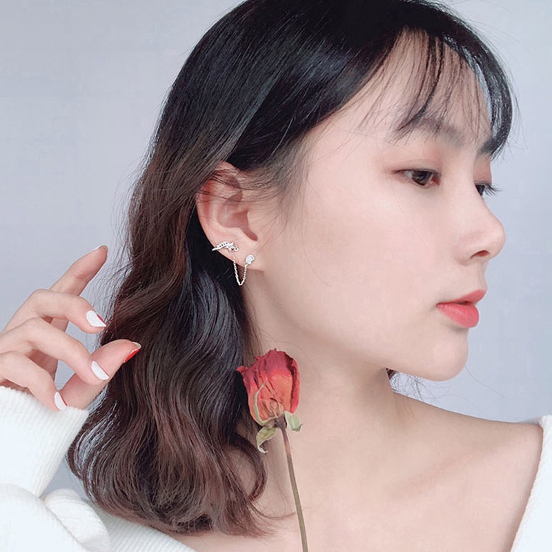 Bông Tai Hình Mặt Trăng Và Ngôi Sao Đính Đá Lấp Lánh Cho Nữ