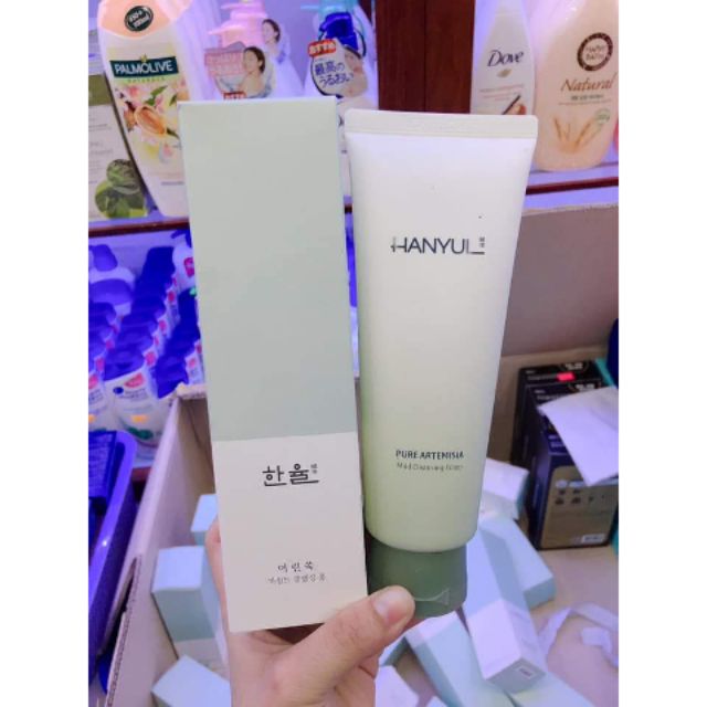 SỮA RỬA MẶT CHIẾT SUẤT TỪ LÁ NGẢI CỨU HANYUL PURE ARTEMISIA MILD CLEANSING FOAM