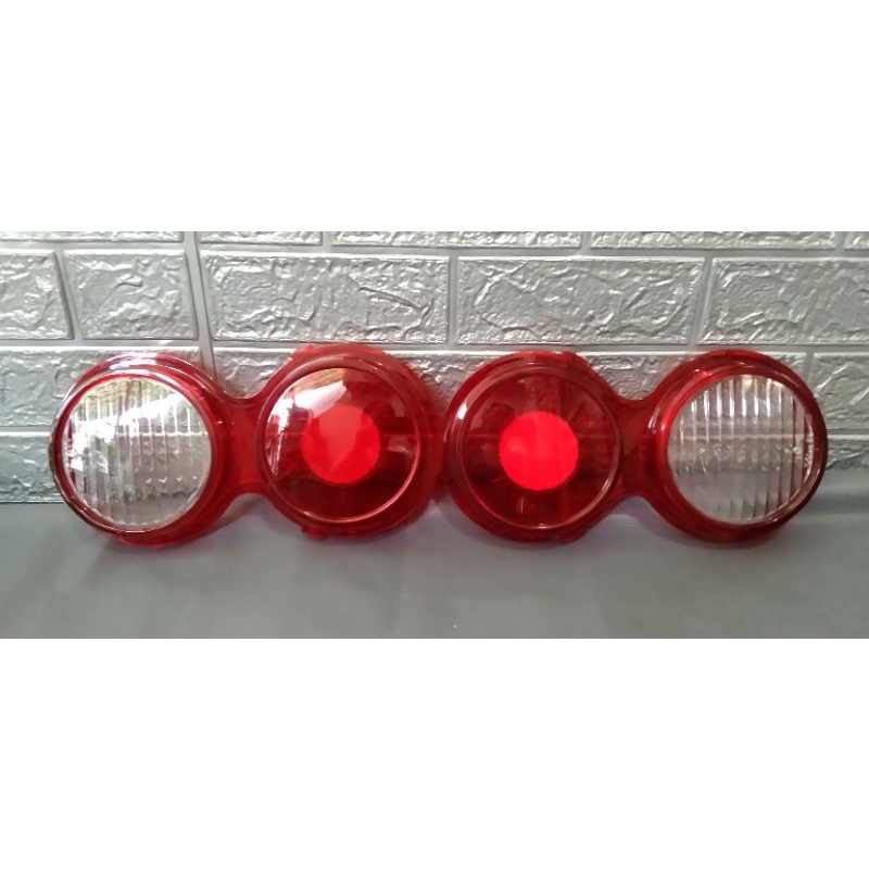 Chụp đèn hậu, chụp đèn lái sau xe tải bongo 3 k200 k250, nắp đèn hậu, nắp đèn lái sau