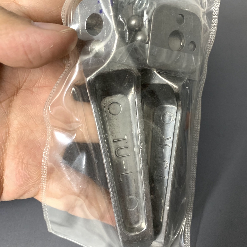 ⚡️ Giác chân sau xe máy UNI-RACING - chất liệu nhôm đặc cứng cáp, phù hợp nhiều dòng HONDA WAVE/ VARIO/ WINNER