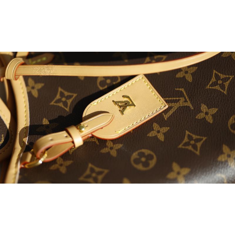 Túi xách nữ LV Carryal sz30cm da thật mềm dày dặn kèm1 ví nhỏ cực đẹp