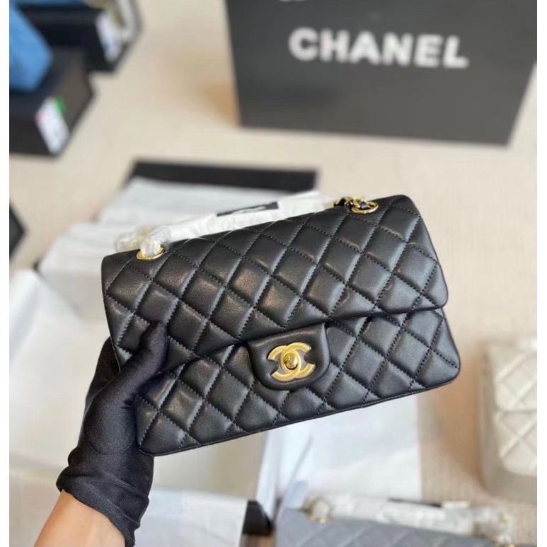 Túi xách da nữ Classic Chất da thật mịn Size 25.5 Fullbox nam châm