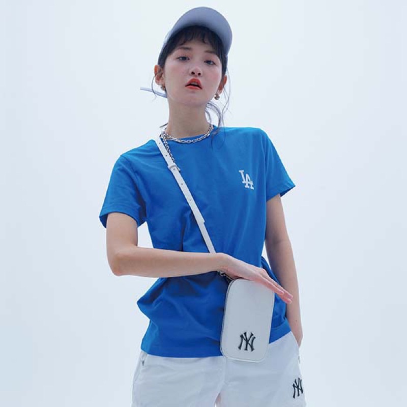 Túi chính hãng MLB Mini Neck Pouch New York Yankees