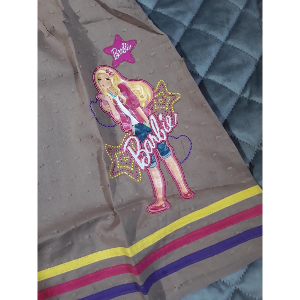 ĐẦM BARBIE VẢI XÔ COTTON BÉ GÁI