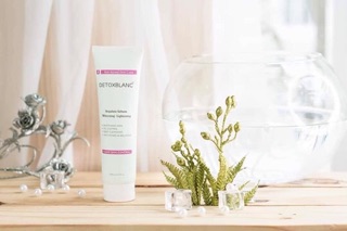 SỮA RỬA MẶT DETOX BLANC số 2
