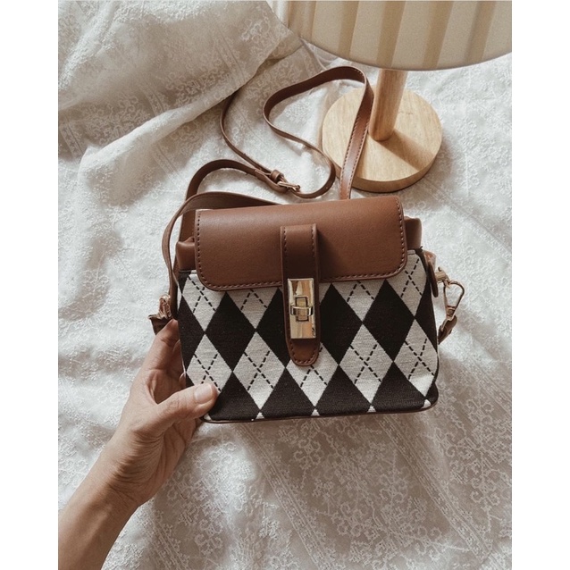 Túi xách vintage tiểu thư