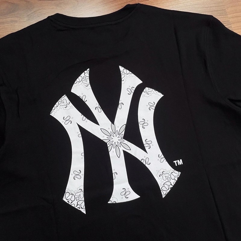 Áo thun New Era - MLB BIG PAISLEY LOGO