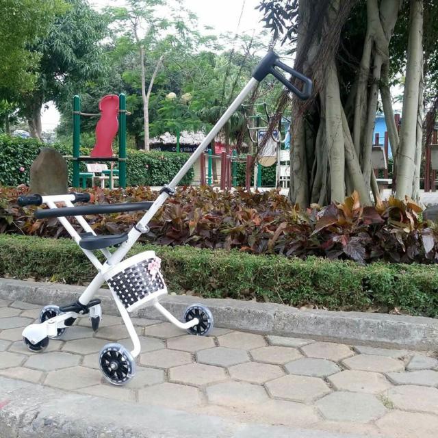 Xe đẩy 3 bánh/5 bánh gấp gọn