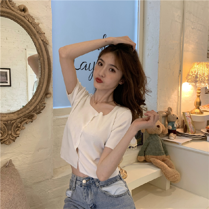 Áo Croptop Nữ Tay Ngắn Phong Cách Hàn Quốc | BigBuy360 - bigbuy360.vn