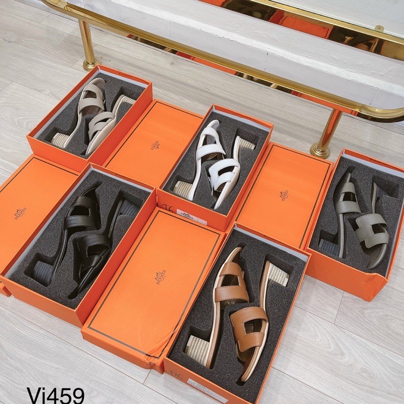 Guốc HM hộp xốp