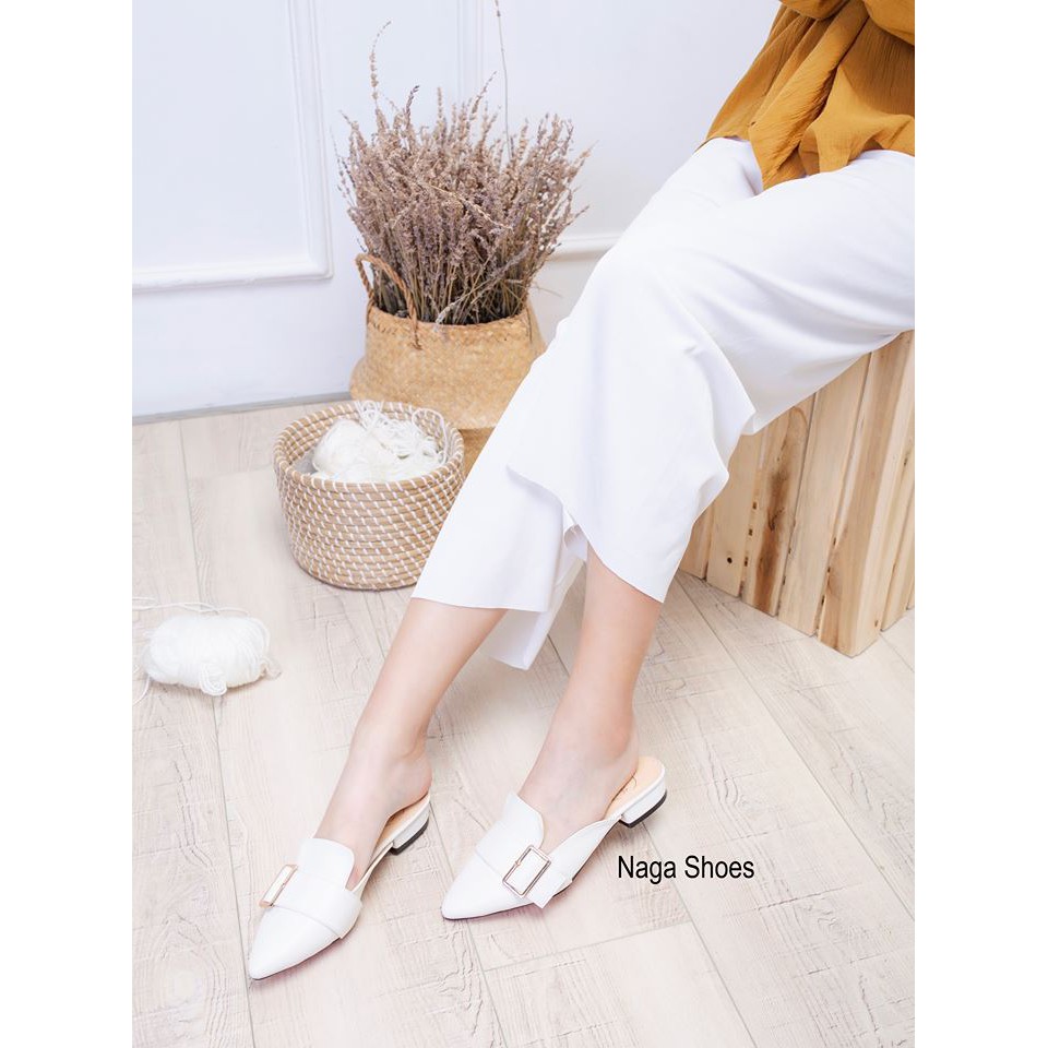 [ FORM NHỎ LẤY LÊN 1 SIZE ] Dép NAGASHOES Mũi Nhọn Có Khóa NAD32