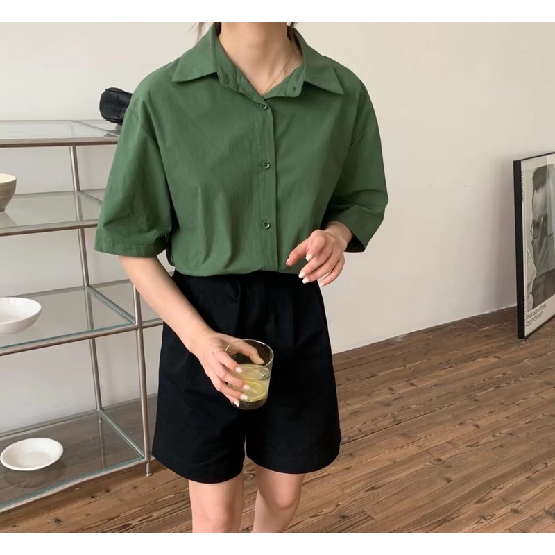 Áo sơ mi thô đũi trơn cộc tay Lily