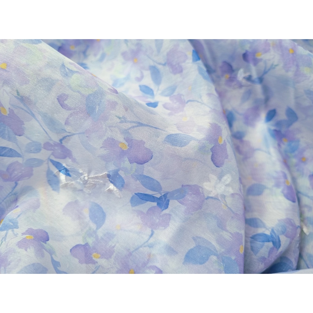 Vải tơ ovanza thêu hoa nhí