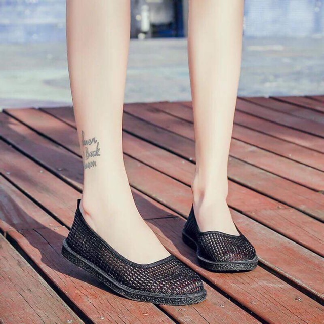 Giày lưới