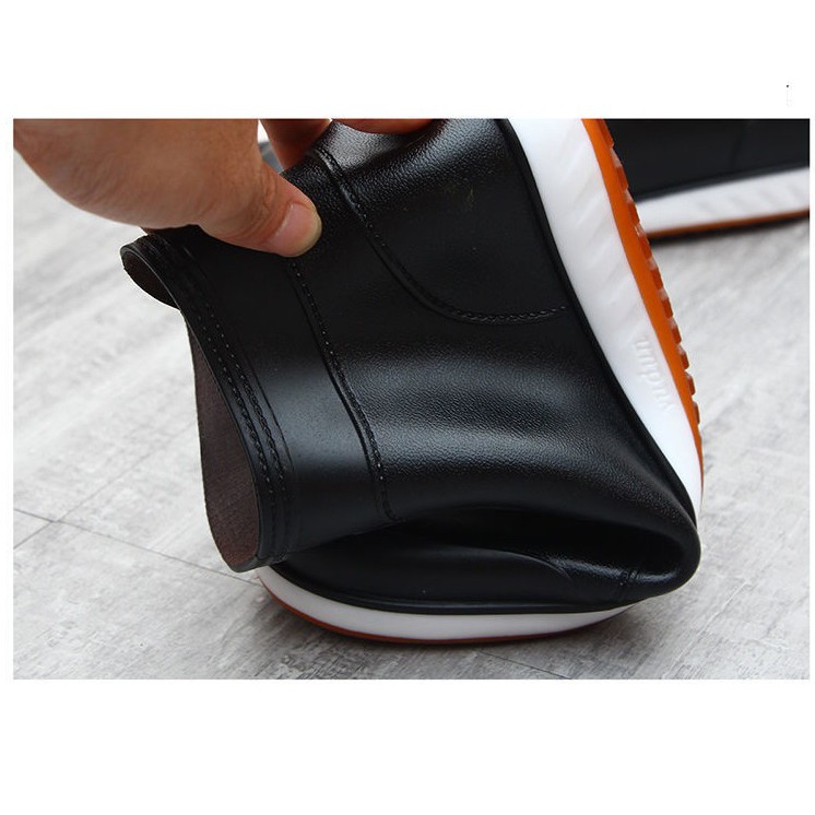 Stylish anti-slip rubber rain boots for men