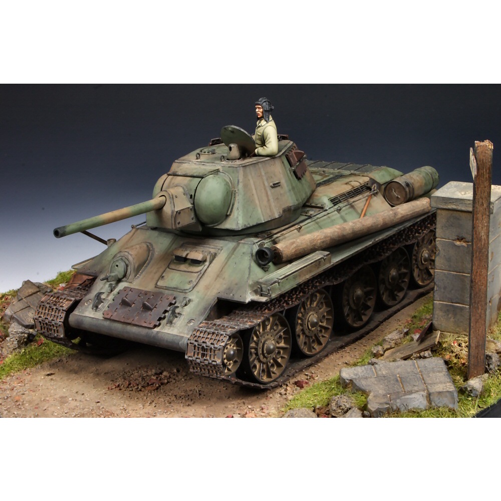 Mô Hình Lắp Ráp Xe Tăng Quân Sự Nga RUSSIAN T34/76 1943 TANK 35059 - GDC